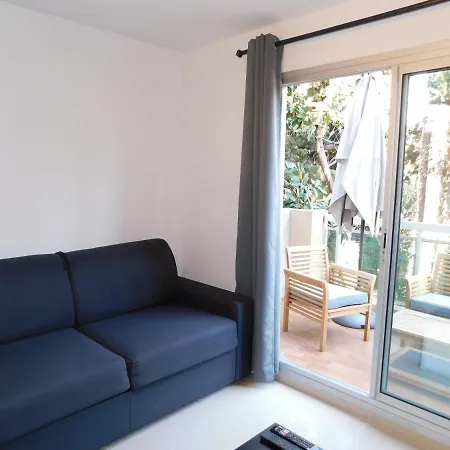 Apartment Studio Golfe Marine Avec Piscine Et Parking Vallauris
