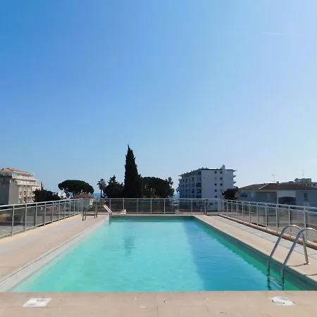Apartment Studio Golfe Marine Avec Piscine Et Parking Vallauris