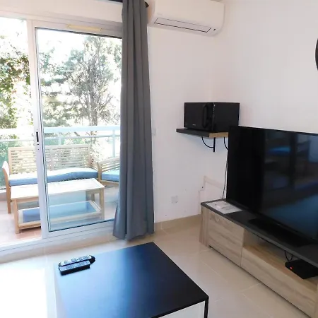 Apartment Studio Golfe Marine Avec Piscine Et Parking Vallauris